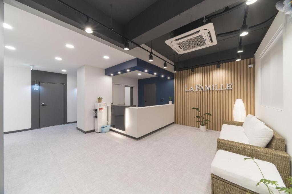 La Famille Hotel Yangyang Exterior foto