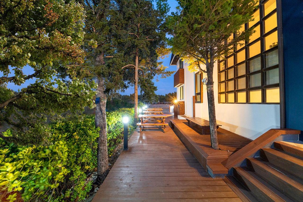 La Famille Hotel Yangyang Exterior foto