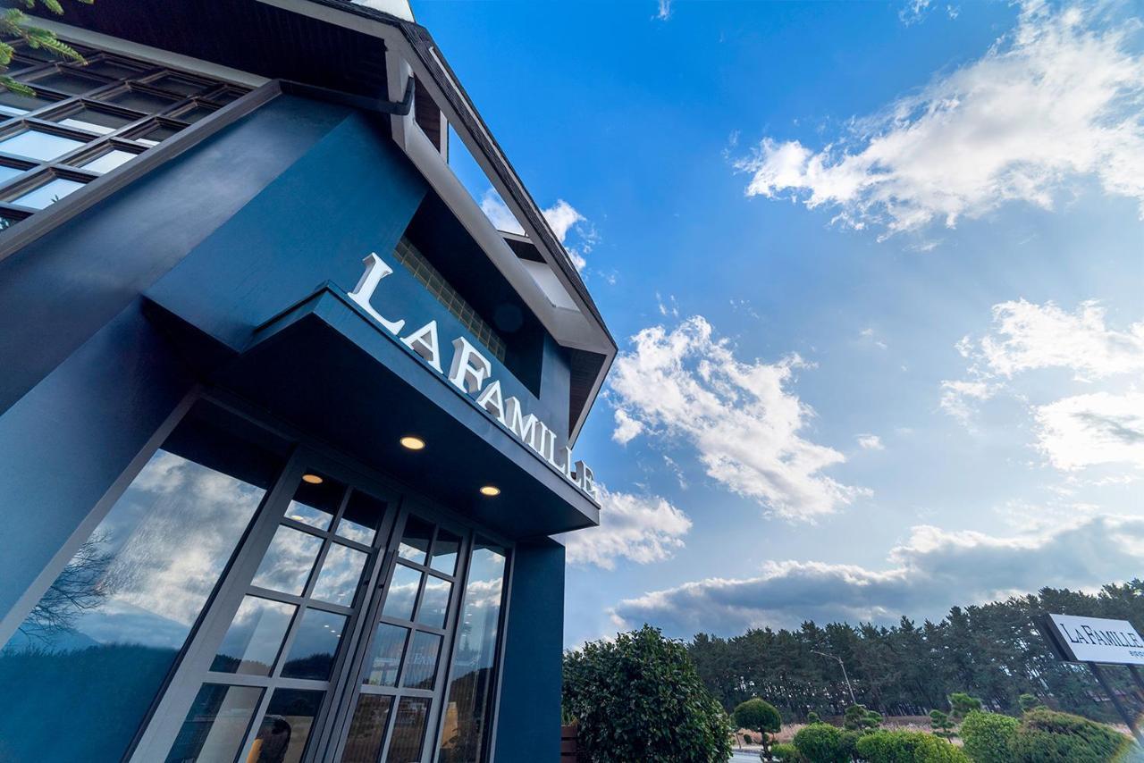 La Famille Hotel Yangyang Exterior foto